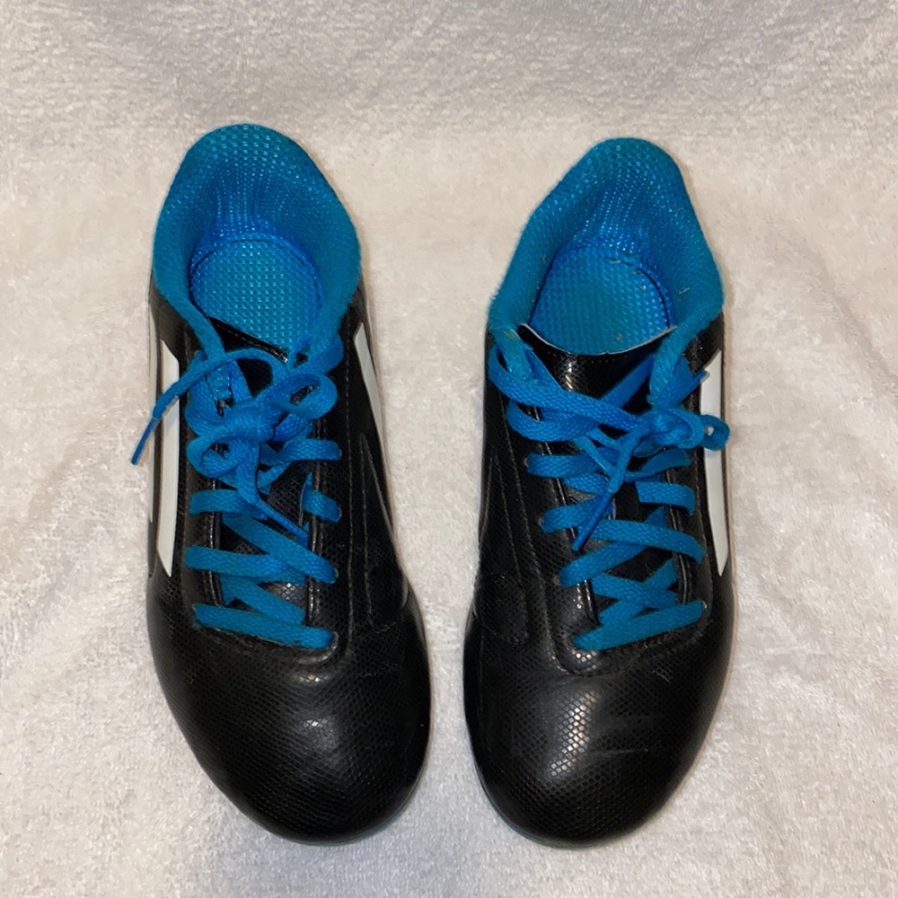 Adidas boys soccer cleats